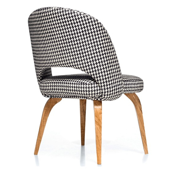 Maison Mermont - Jess Dining Chair Stylish upholstered chair with a houndstooth pattern and wooden legs, perfect for modern interiors. Maison Mermont.